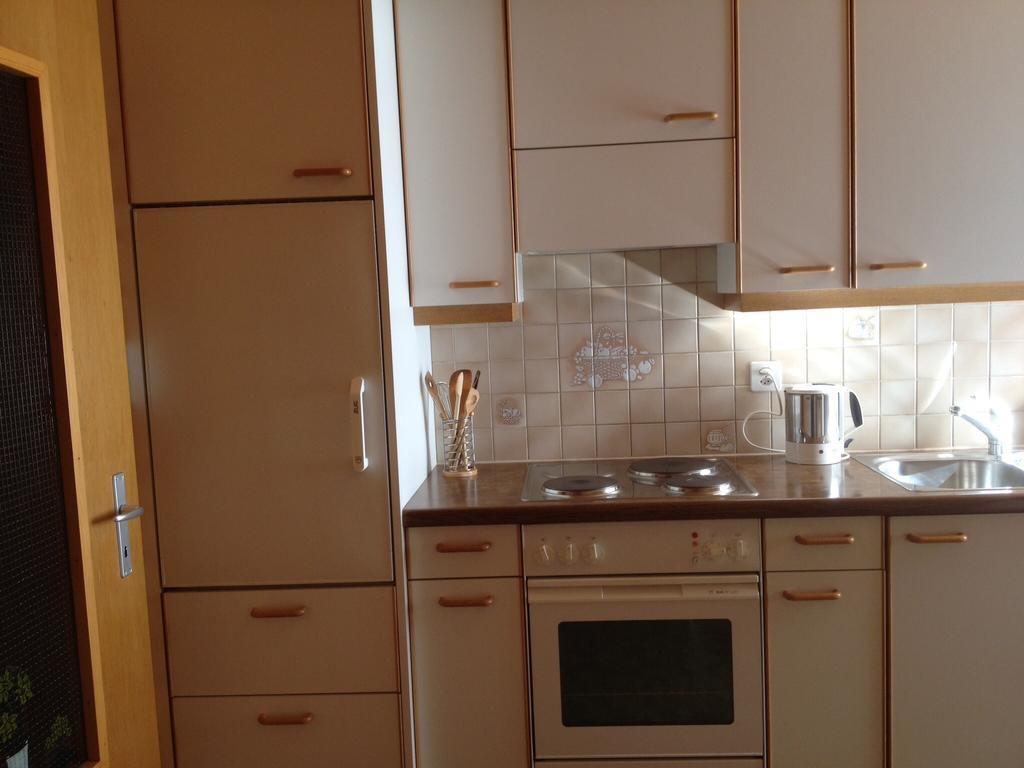 Staldenried Ferienwohnung Phòng bức ảnh